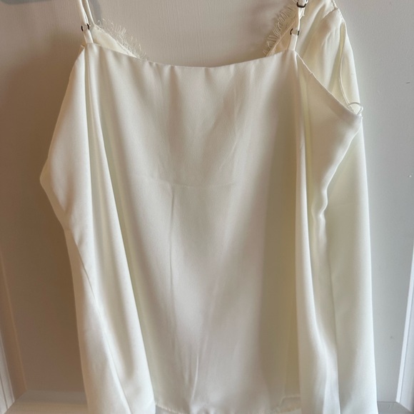 Cream / ivory tank - Picture 4 of 4